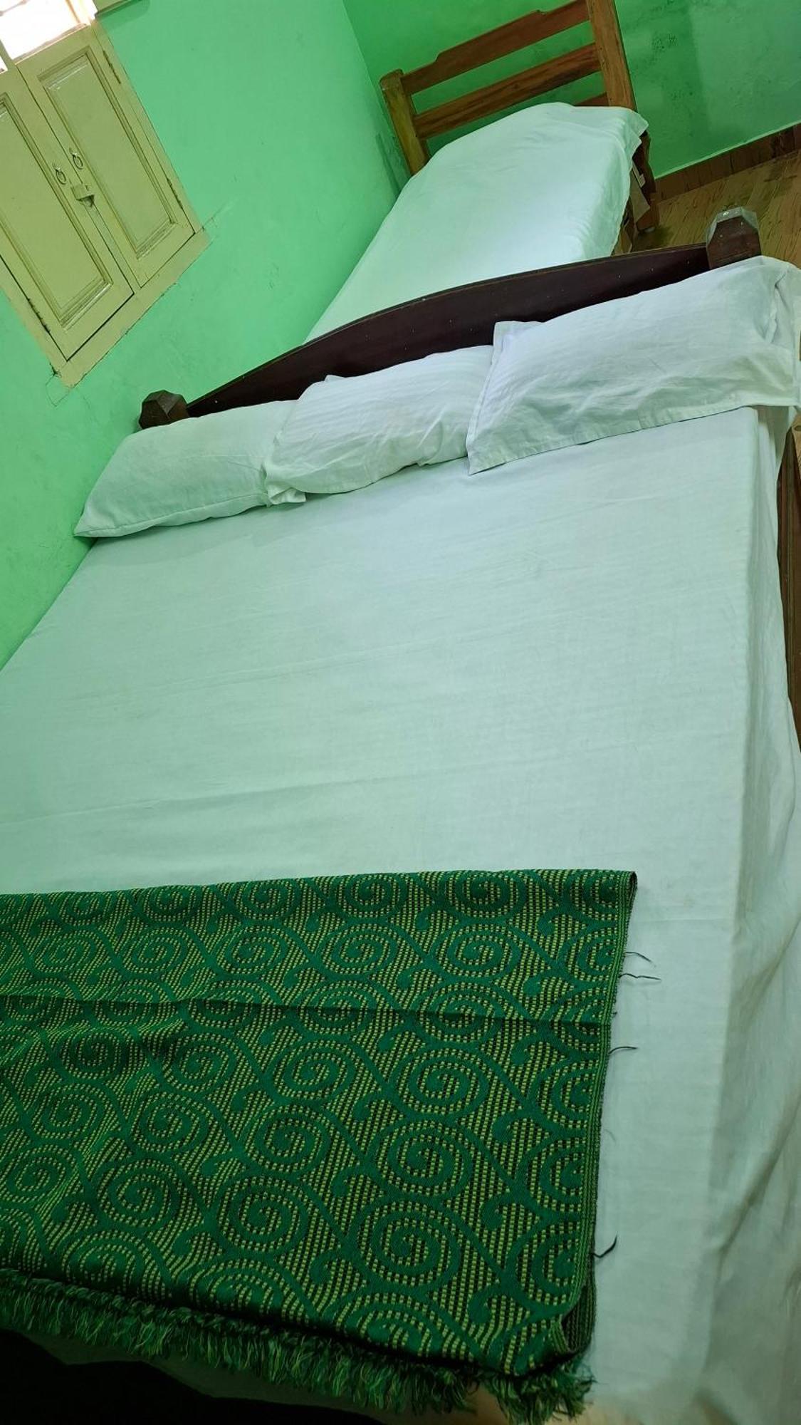 Ashwin Home Stay Tiruvannāmalai Esterno foto